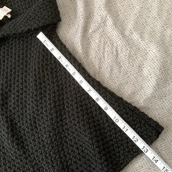 Chico’s Wool Blend Knit heavy Cardigan Shrug Sweater Short Sleeve size 2 Black - Picture 8 of 8